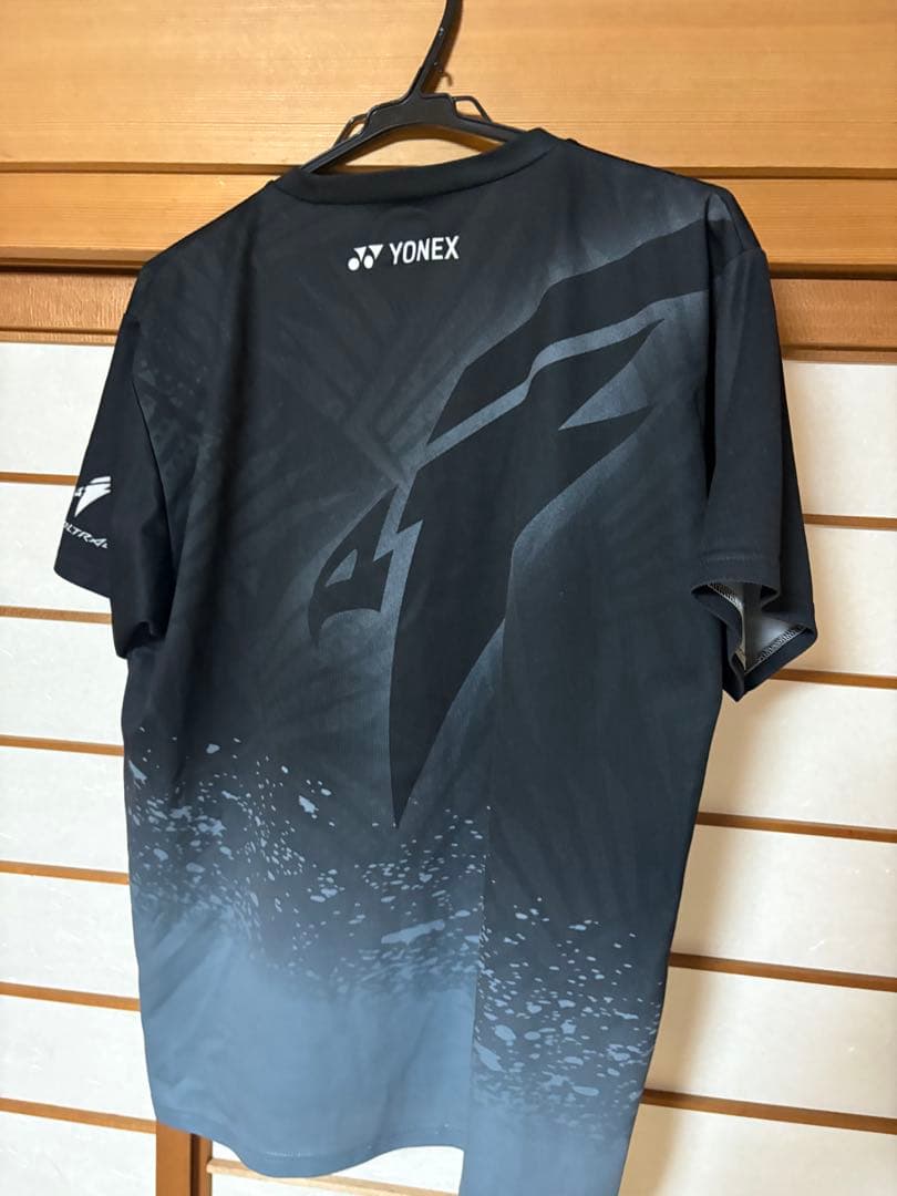 希少 YONEX ボルトレイジ 限定Tシャツ O(XL)サイズ ヨネックス