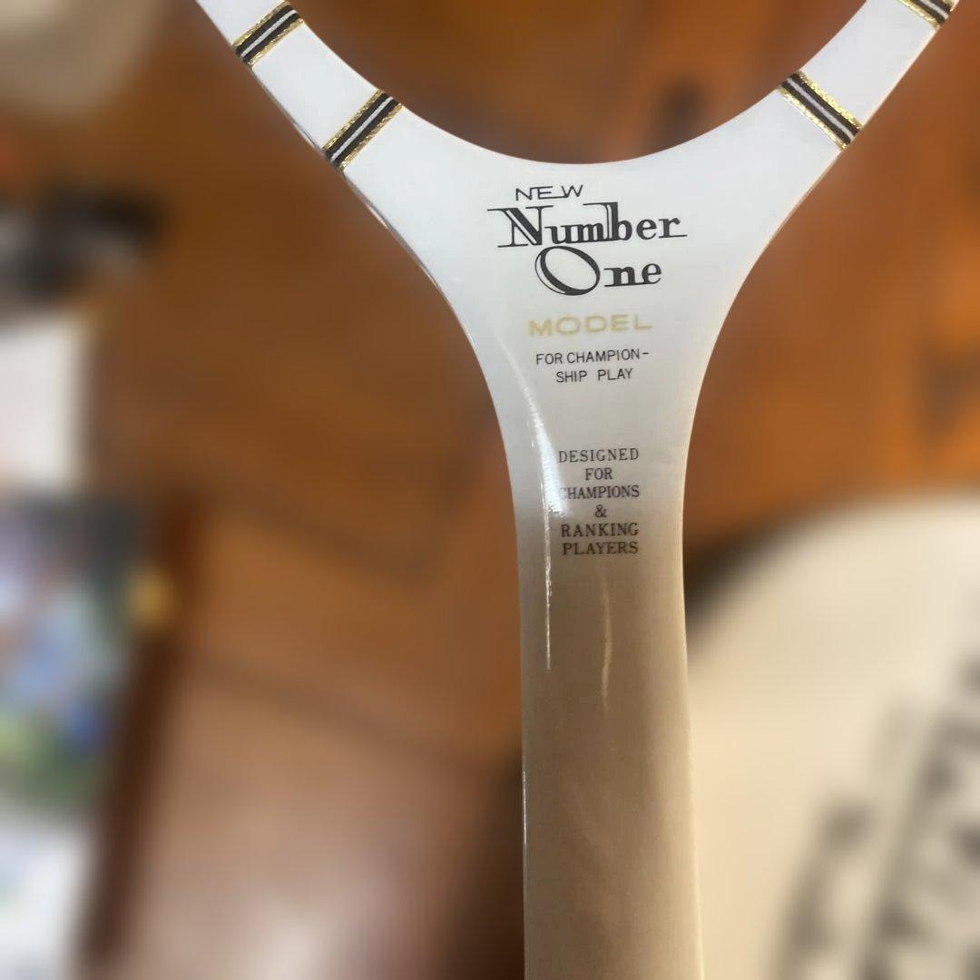 軟式テニスラケットカバー付き　伝統のウッドnewNUMBERONE