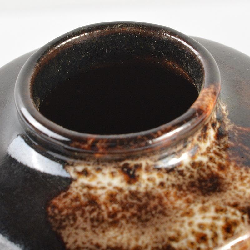 茶道具　桶谷定一作　肩衝茶入　仕覆付　共箱　V　6426