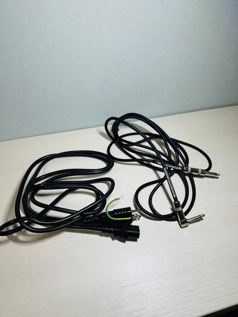 LINE 6 LowDown LD15 ベース用アンプ(本体美品)