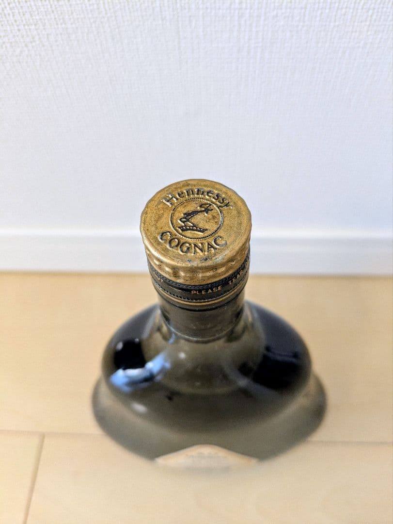 Hennessy X.O コニャック 700ml ヘネシー金キャップ　古酒