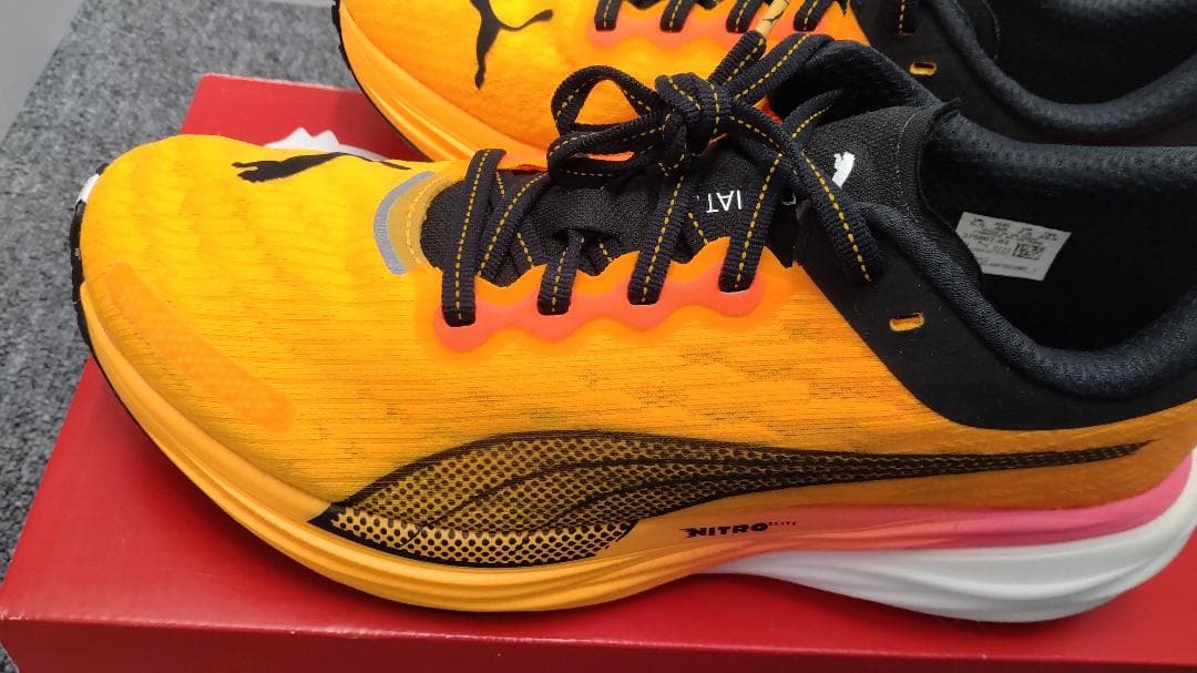 PUMA NITRO 陸上競技用スパイクシューズ