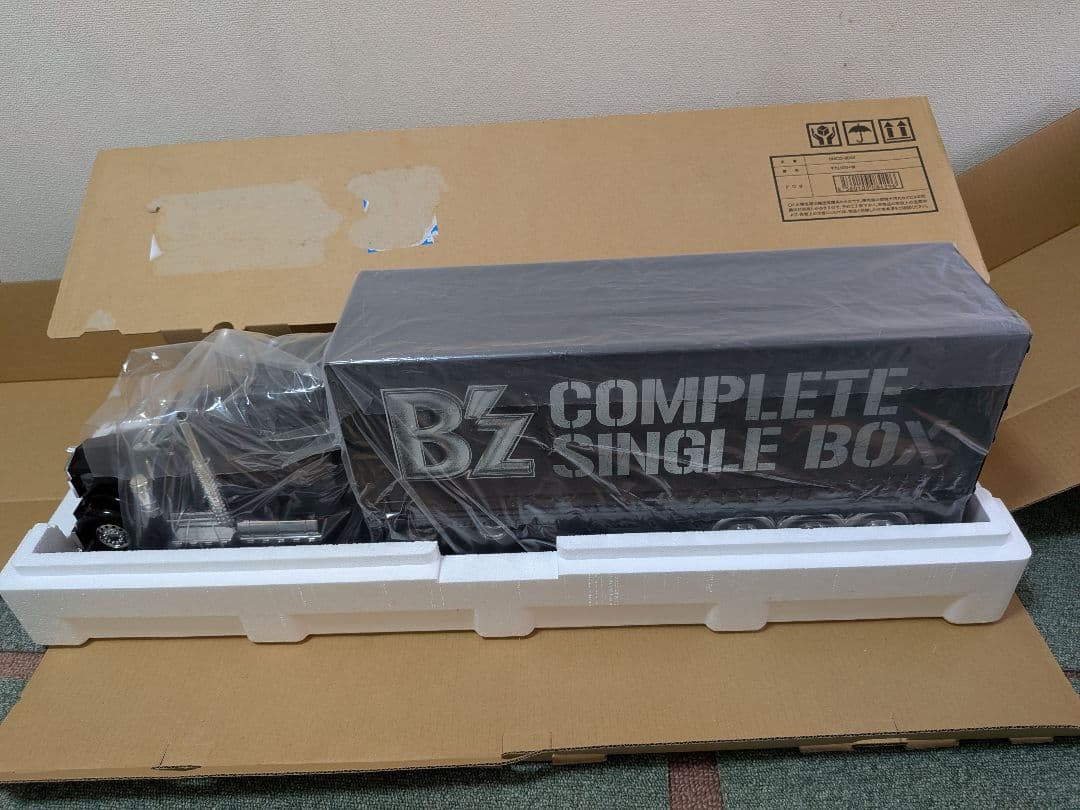 【早い者勝ち】B'z COMPLETE SINGLE BOX トレーラー型
