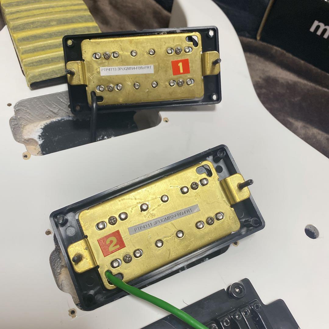 コンポーネント　エレキギター