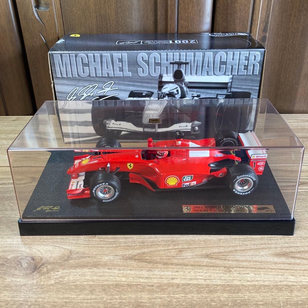 ホットウィール1/18フェラーリF2001Mシューマッハ ワールドチャンピオン