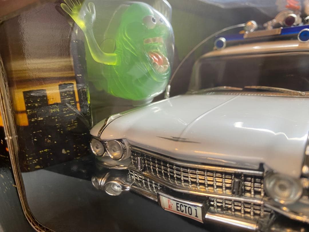 1/21 ゴーストバスターズ　ECTO 1 スライマー（緑のオバケ）付き❗️