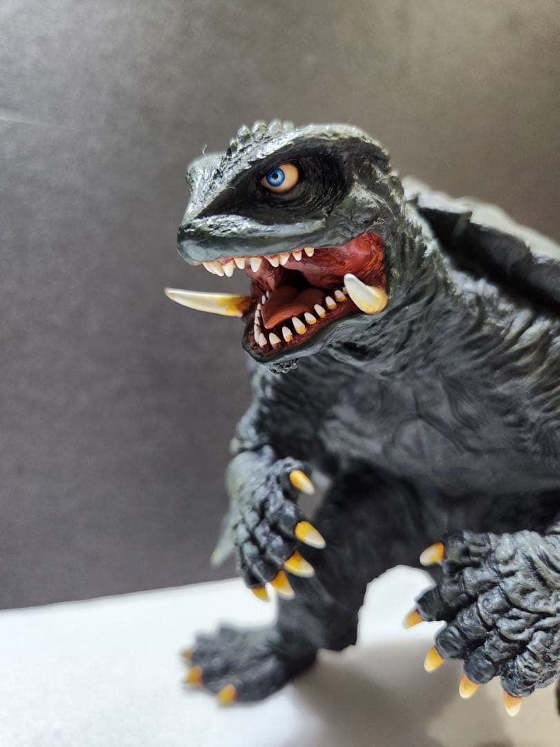 【プロ完成品】超レア！　海洋堂　ガメラ２　レギオンタイプ　ソフビ フィギュア