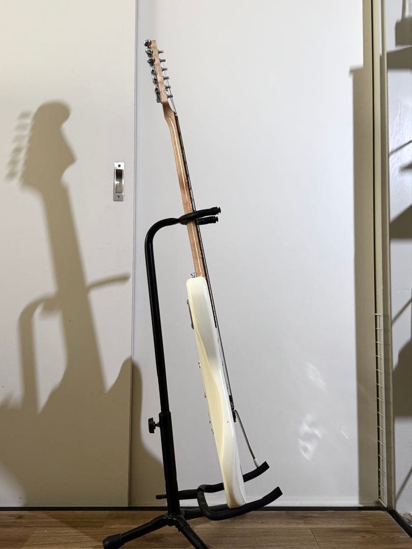 ギター Squier by Fender Paranormal Cyclone