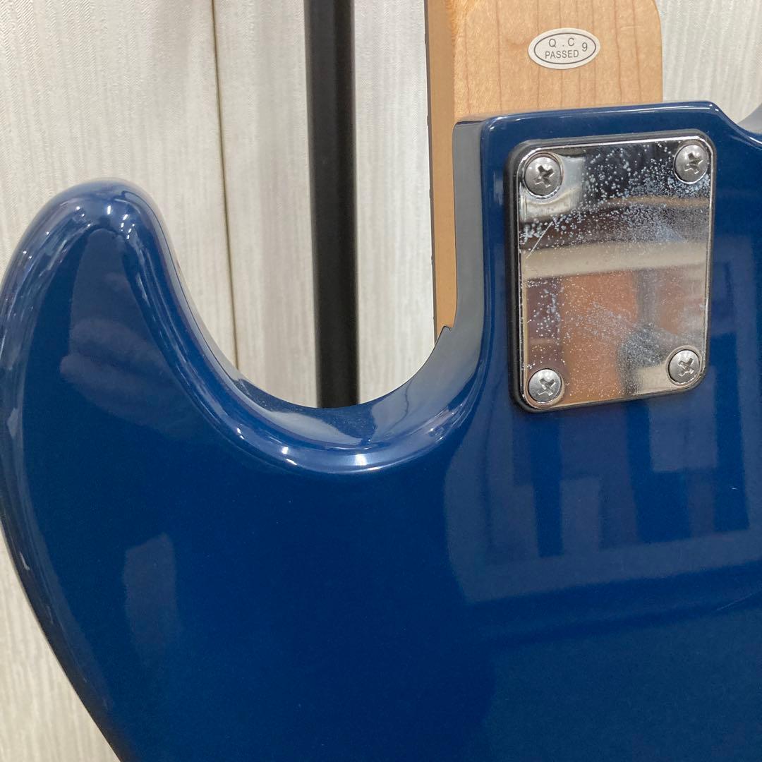 エレキベース　Selder ベース　ギター