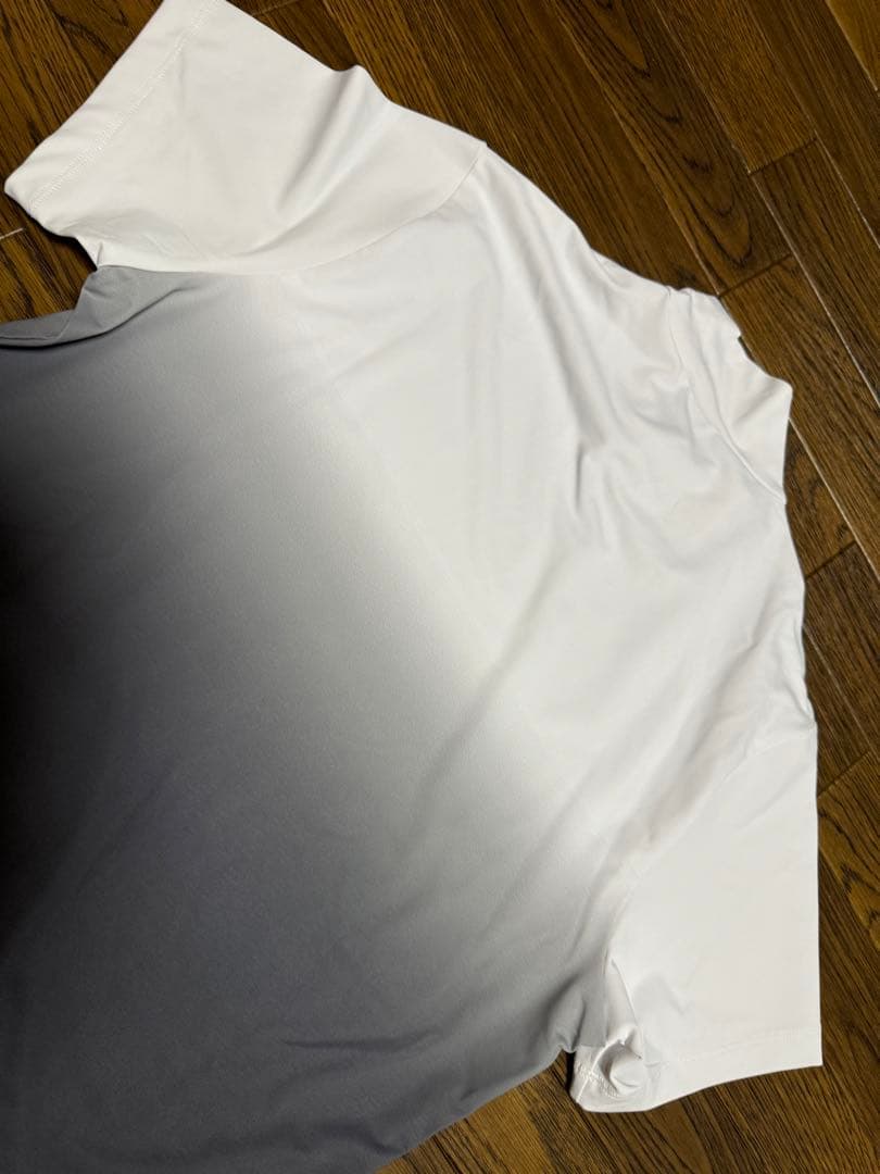 新品の　MARK & LONA 38(M) モックネック半袖　ホワイト