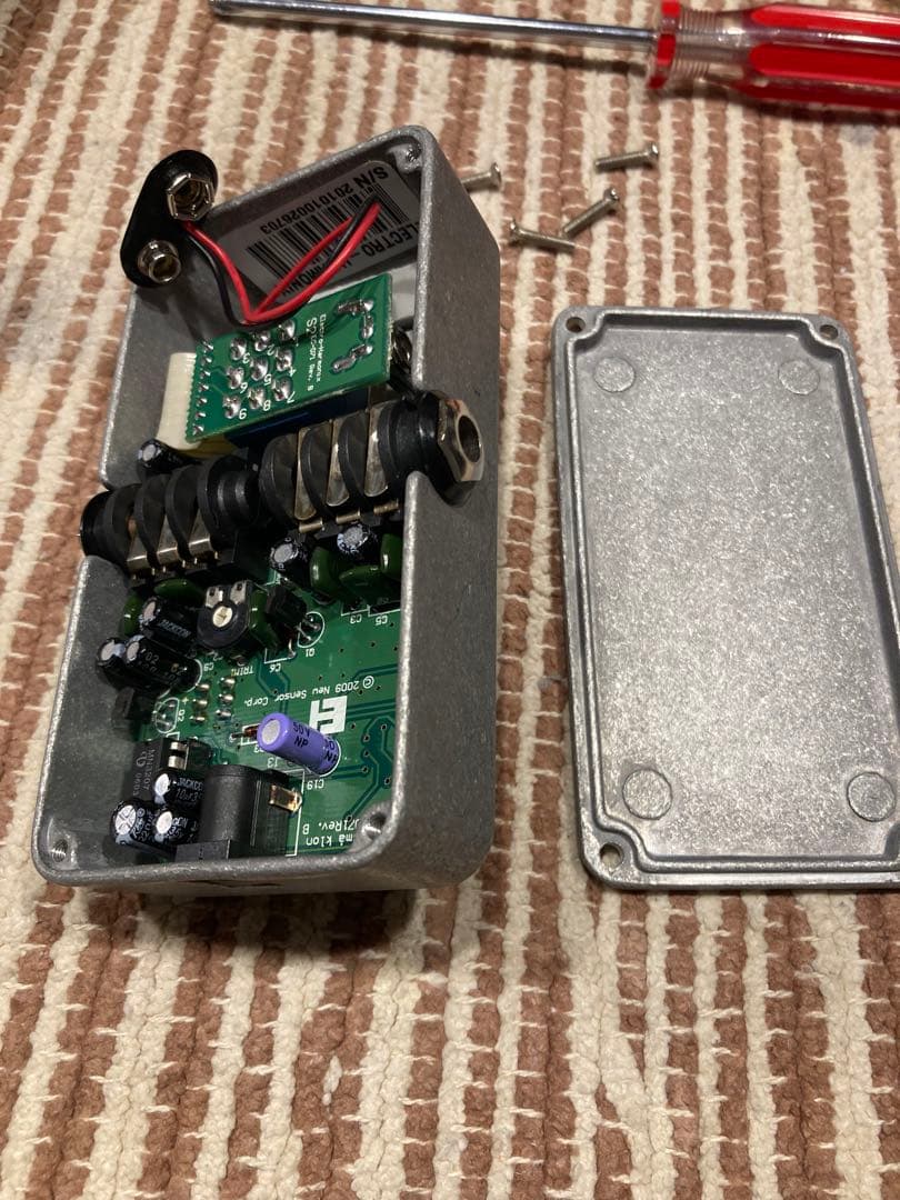 EHX electro harmonicx　NEO CLONE コーラス