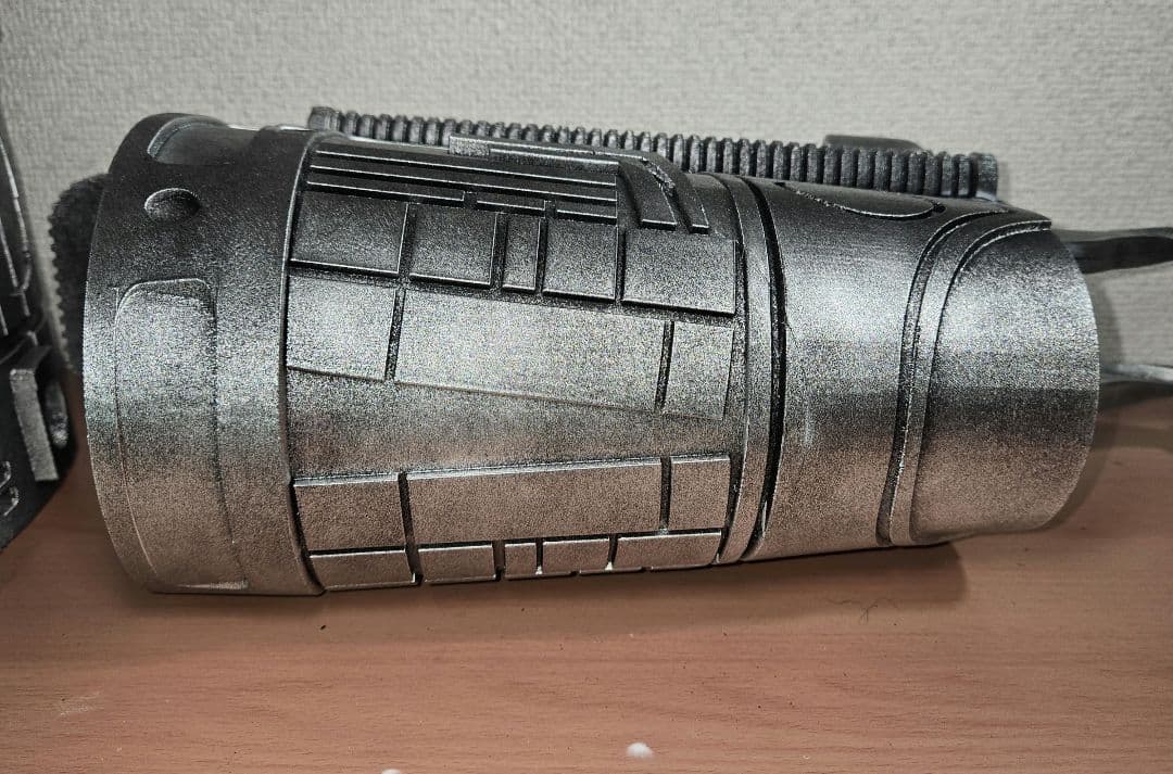 プレデター　リストブレイドガントレット　1/1スケール　レプリカ　エイリアン