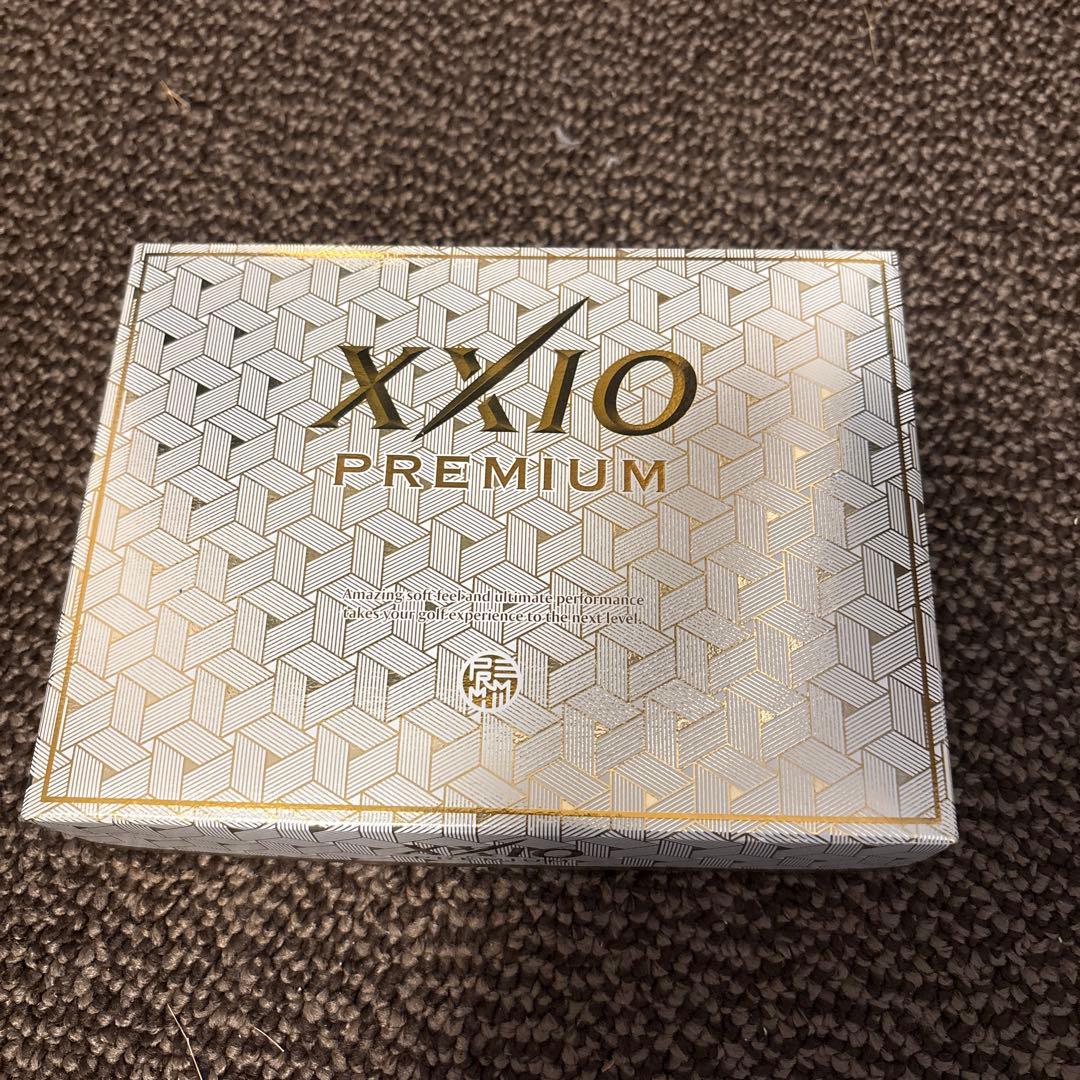 XXIO PREMIUM ゴルフボール 12個入り