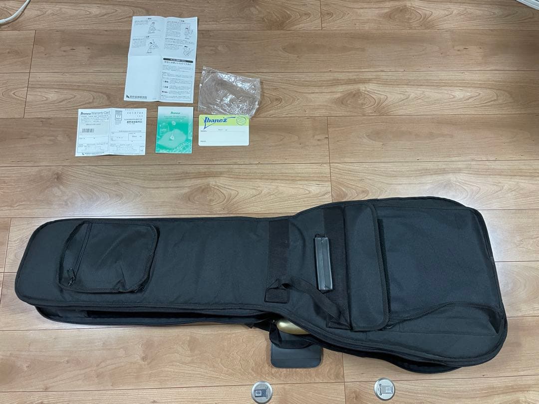 Ibanez SRGR エレキベース メタリック　5弦 SR645 GN