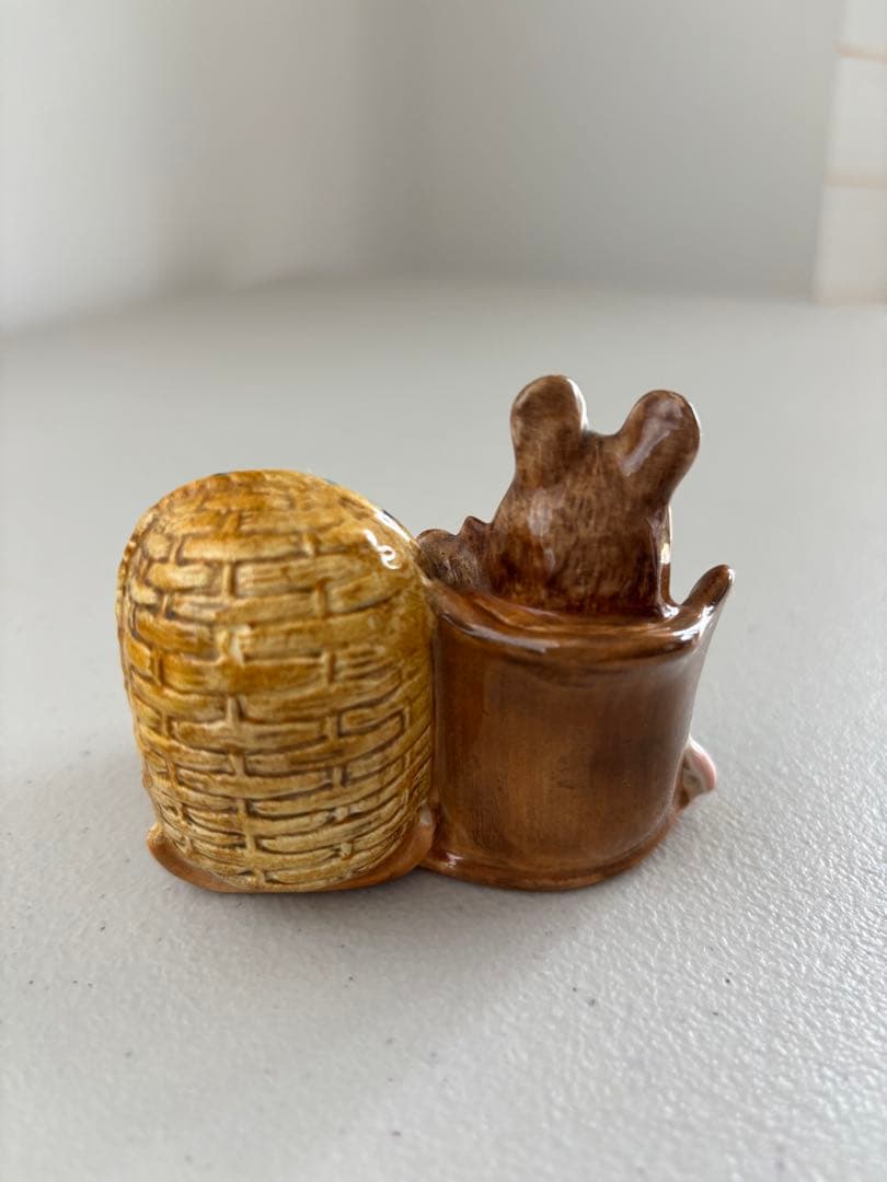 稀少品、Beswick社　ピーターラビットのフィグリン　4体まとめて！