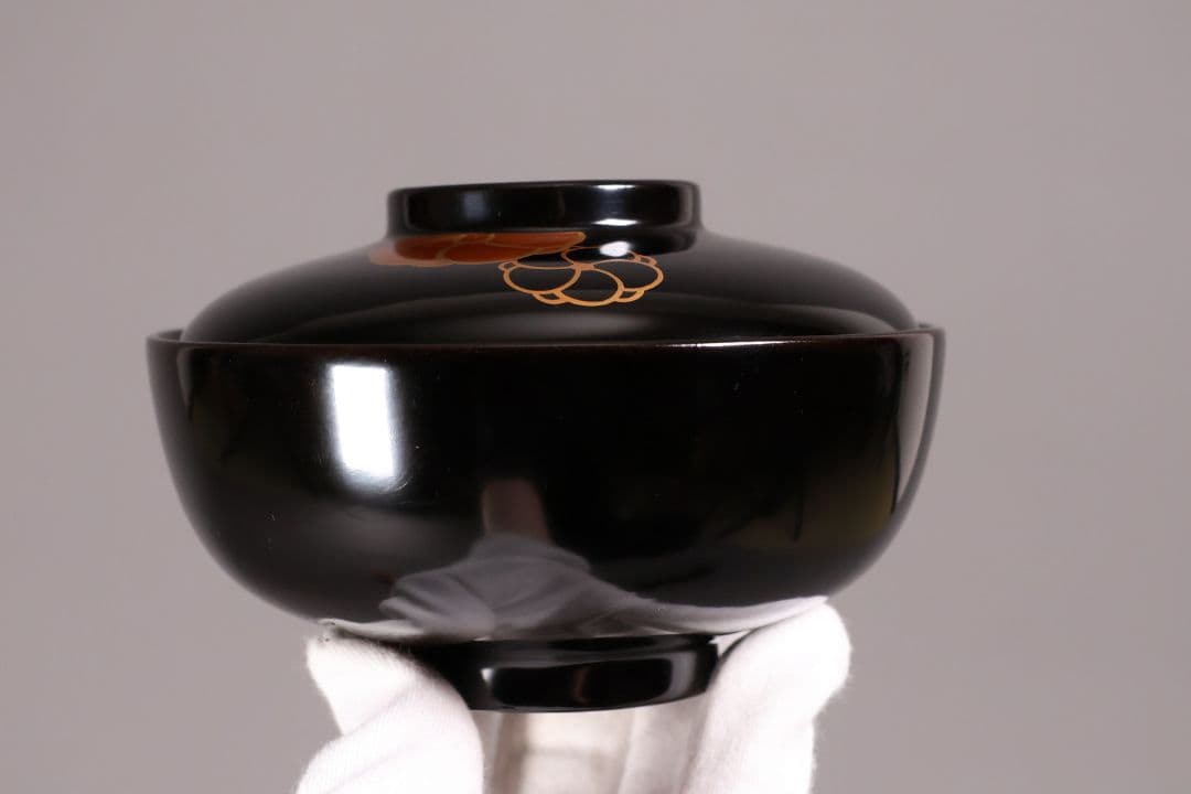 漆芸 木製漆器 捻り梅 金蒔絵 黒塗 御椀 二客 茶懐石道具【MA774】