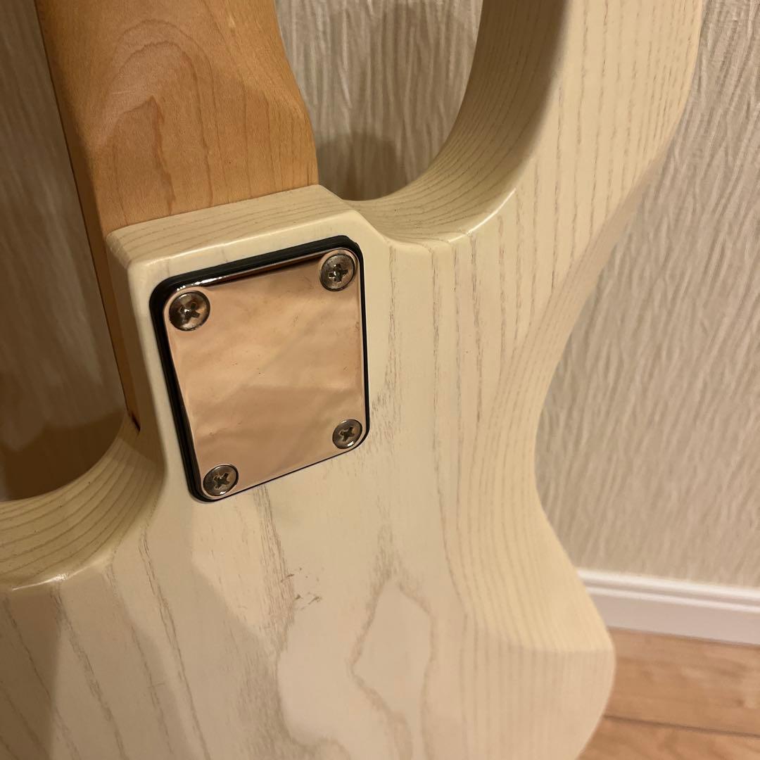 Bacchusバッカス ジャズベース ユニバース universe ウッド