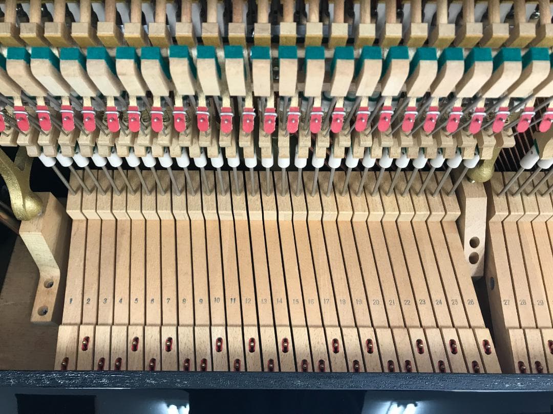 ★65007【アップライトピアノ】YAMAHA　YU30SB