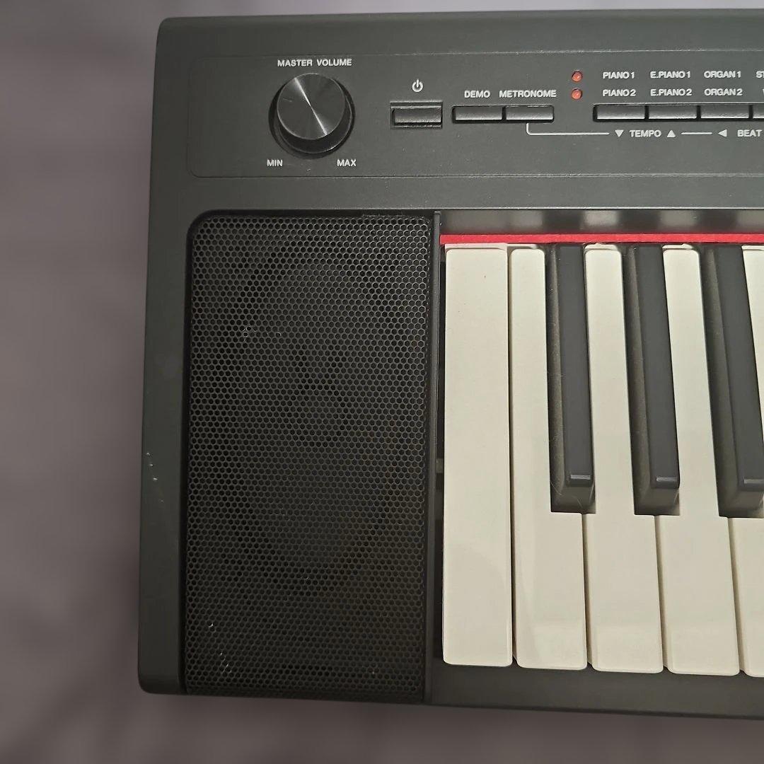 YAMAHA電子キーボードNP-32(76鍵盤)ブラック 電源アダプター無し