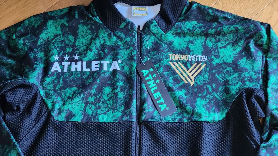 送料込★新品★東京ヴェルディ★選手着用モデル2025アスレタトレーニングトップ