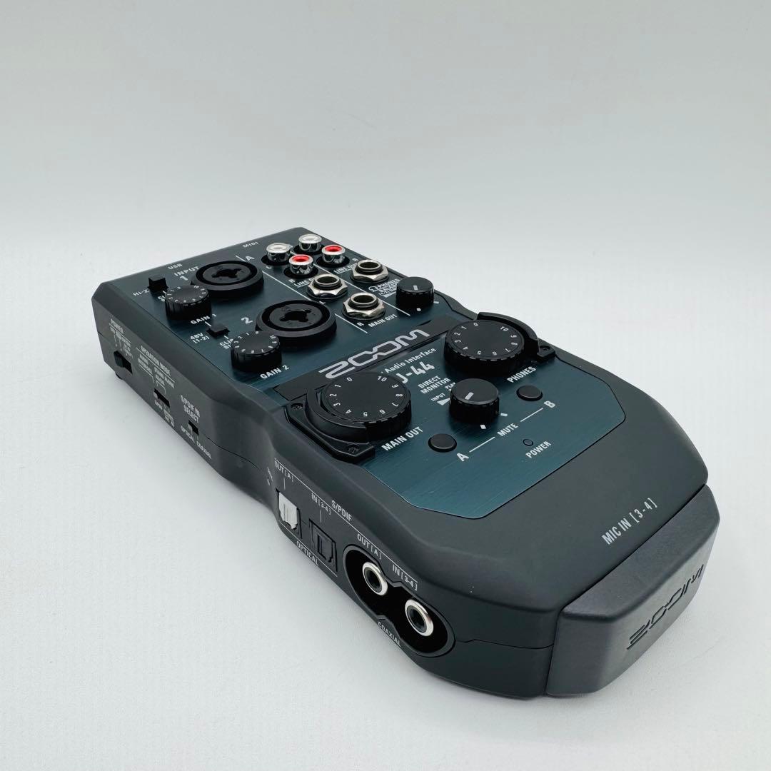 【極美品】ZOOM U-44 オーディオインターフェイス