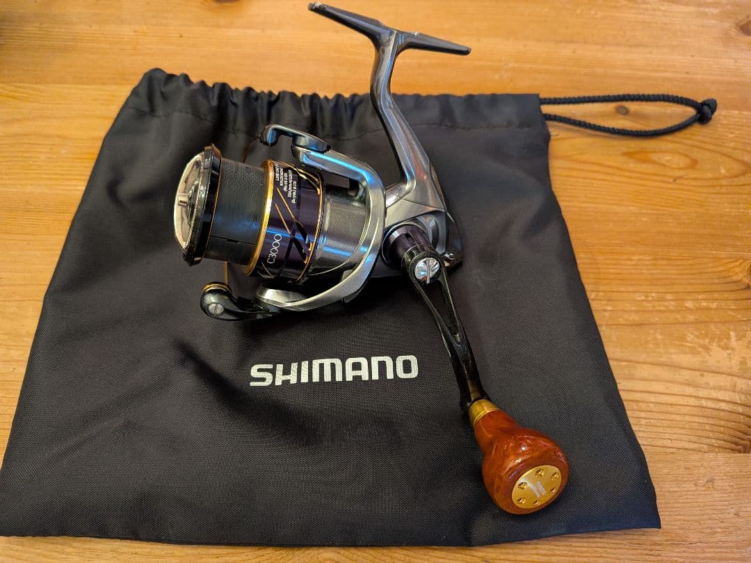 値下げ SHIMANO 16Vanquish C3000HG スピニングリール