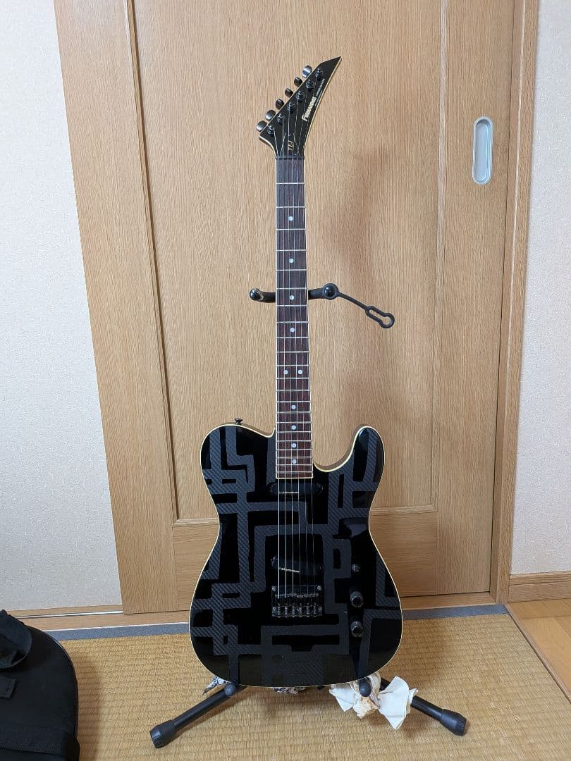 FERNANDES TEJ-70 後期型／金ロゴFGI 布袋　カーボン調Gライン