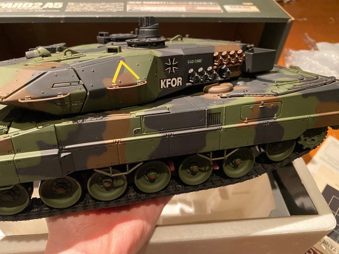 東京マルイ バトルタンク レオパルト2