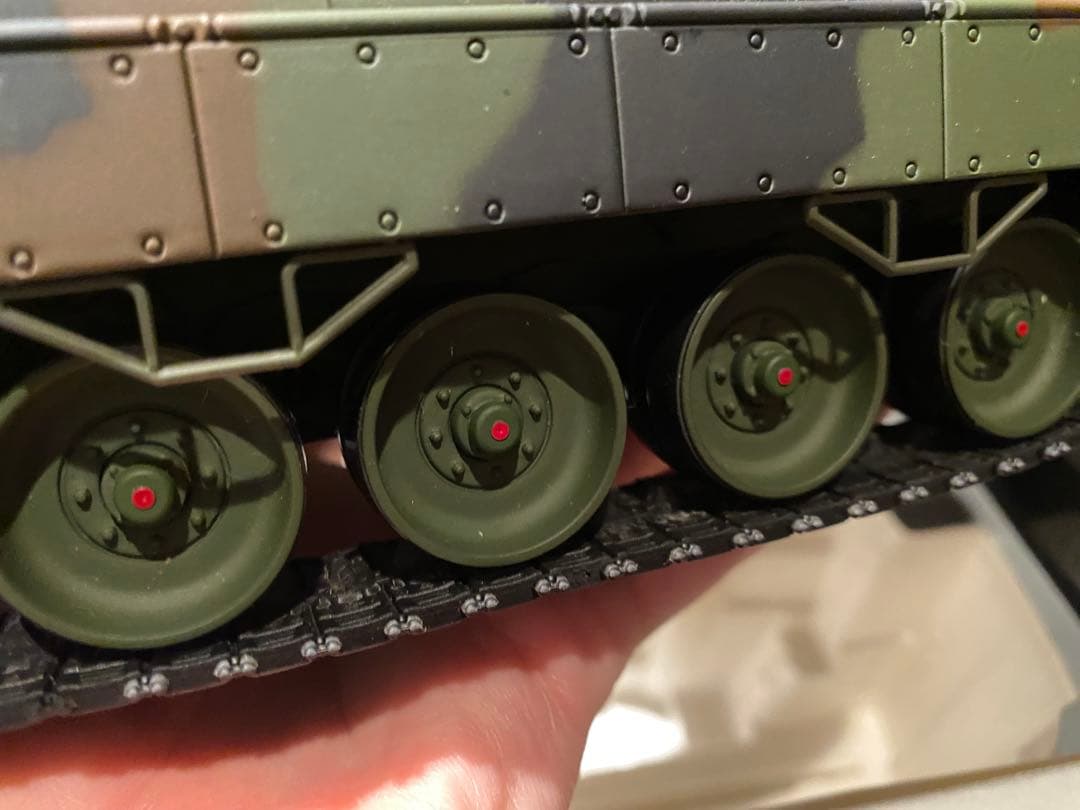 東京マルイ バトルタンク レオパルト2