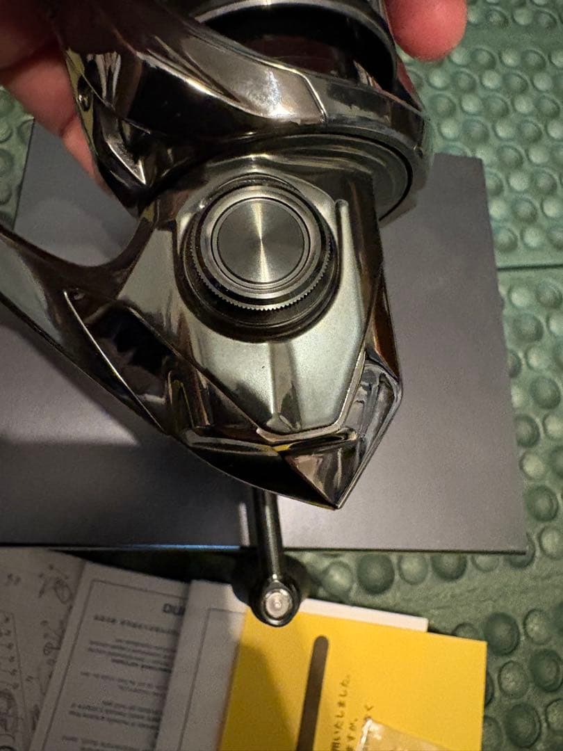 [美品]22ステラ　2500SHG 予備スプール2つ付き