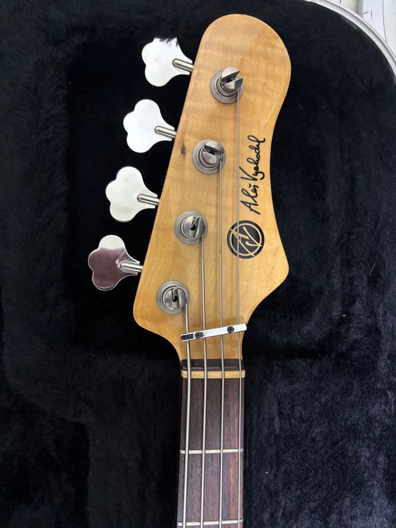 AV basses ジャズベース　2018年製