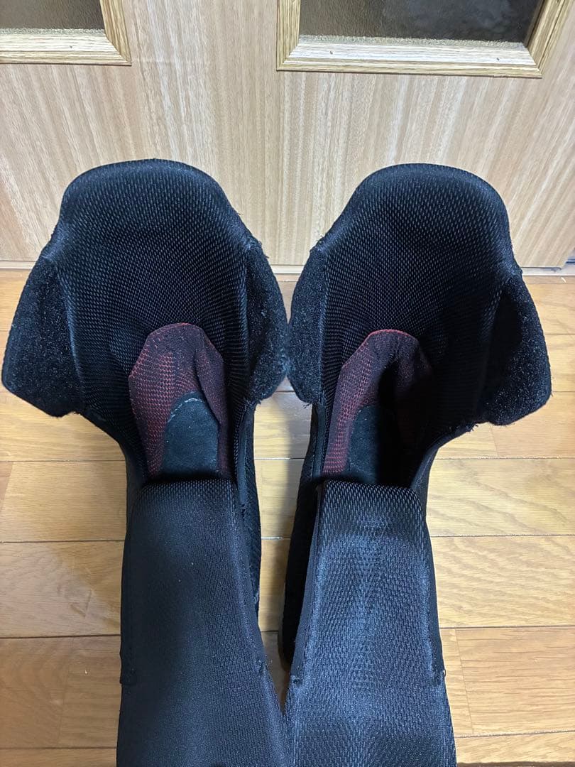 Burton IMPERIAL 27.0(US9) スノーボードブーツ