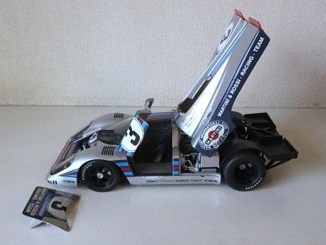 特価 AUTOart (1/18) ポルシェ 917K セブリング