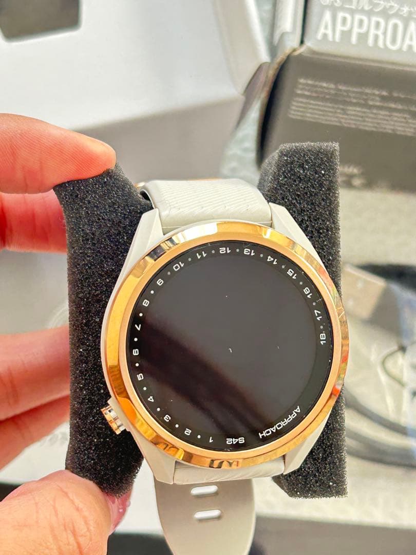 Garmin Approach S42 GPSナビ ホワイト/ゴールド