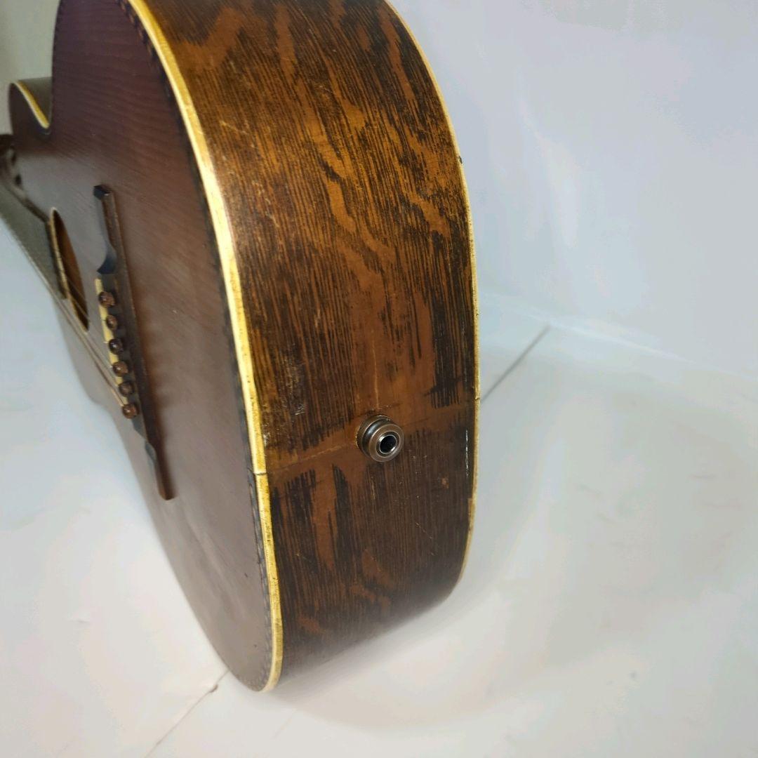 Regal Parlor 1920′-1930′ Acoustic Guitar