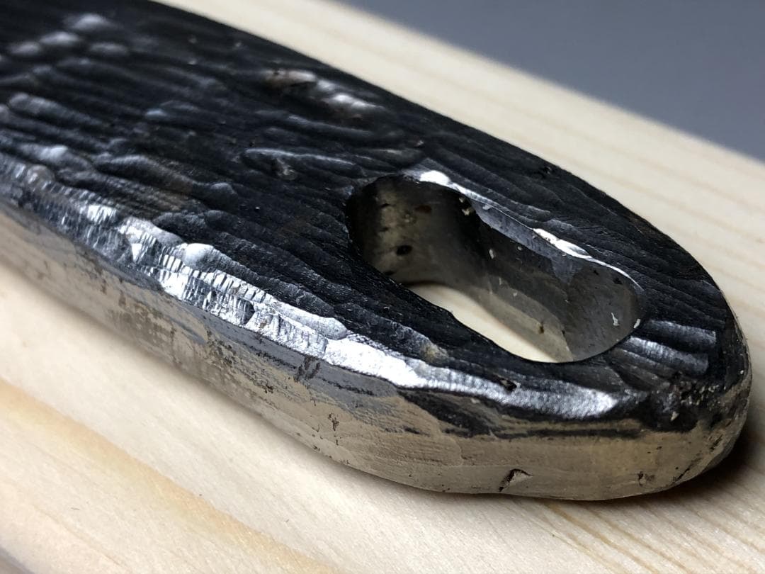 アルタイ隕石 使用 天鉄刀 刀型オブジェ・一点物 170g 共箱