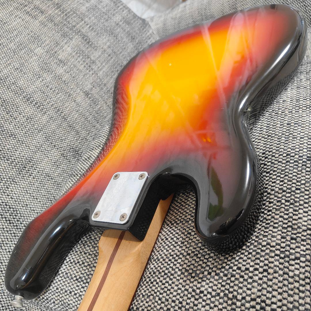 Squier Precision Bass SPB-33 Silverシリーズ