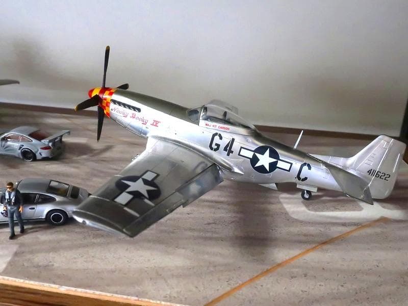 トップガン マーヴェリックでも登場 1/72 マスタング P51 塗装済完成品