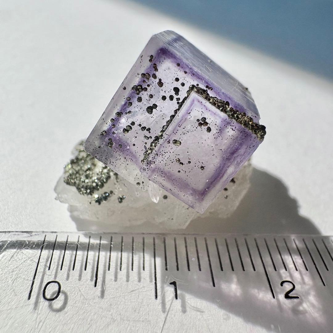 463 中国　ヤオガンシャン産　フローライト