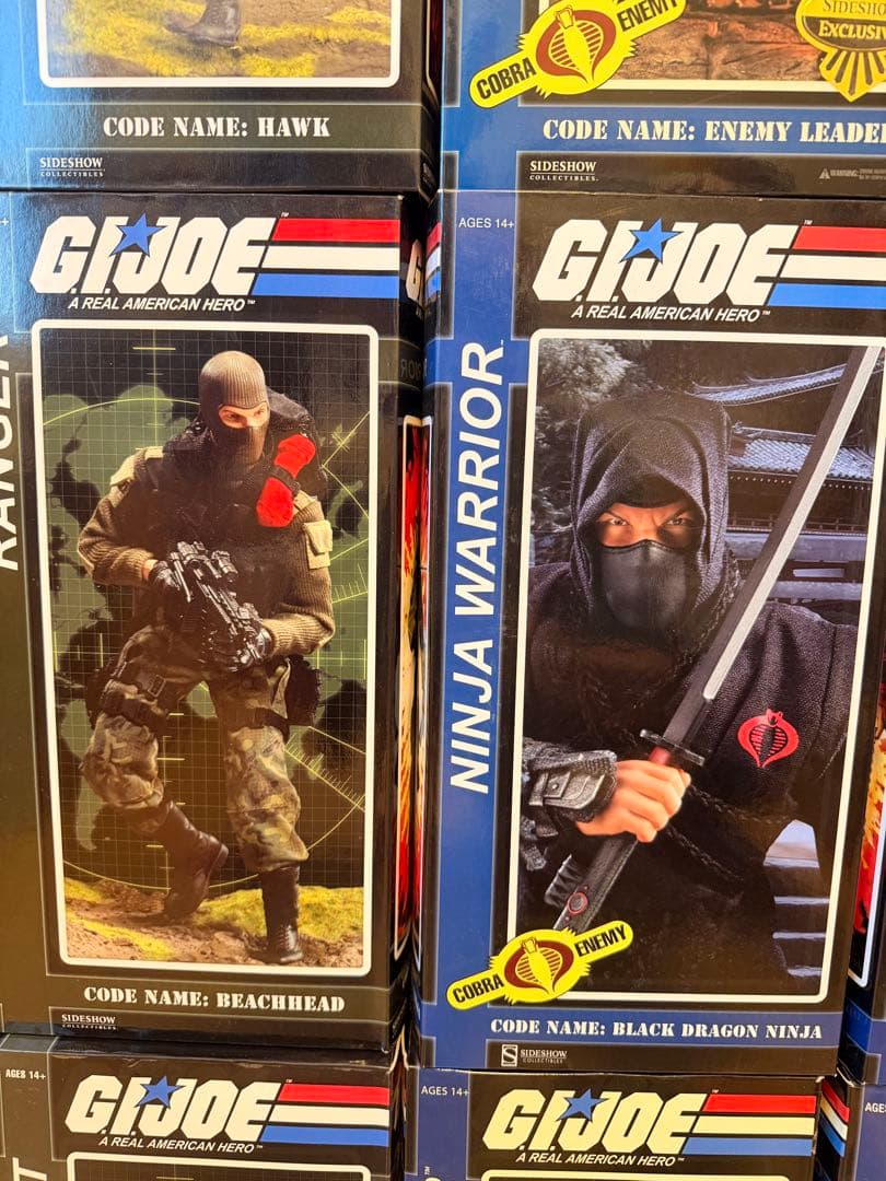 サイドショウ 1/6 コブラ とG.I.ジョー　25体セット + コブラの王座付