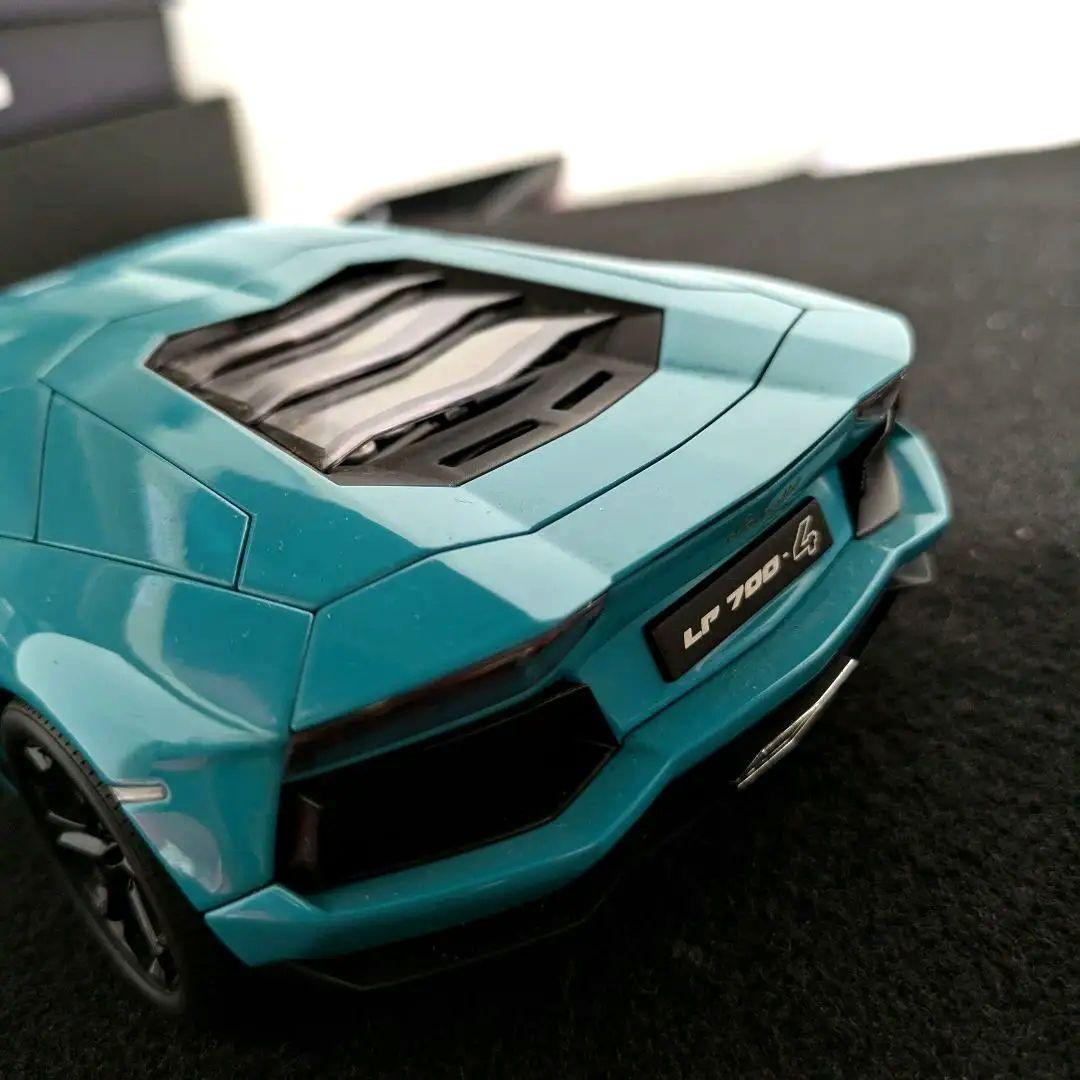 Lamborghini　Aventador　AUTOart 1/18 lp700