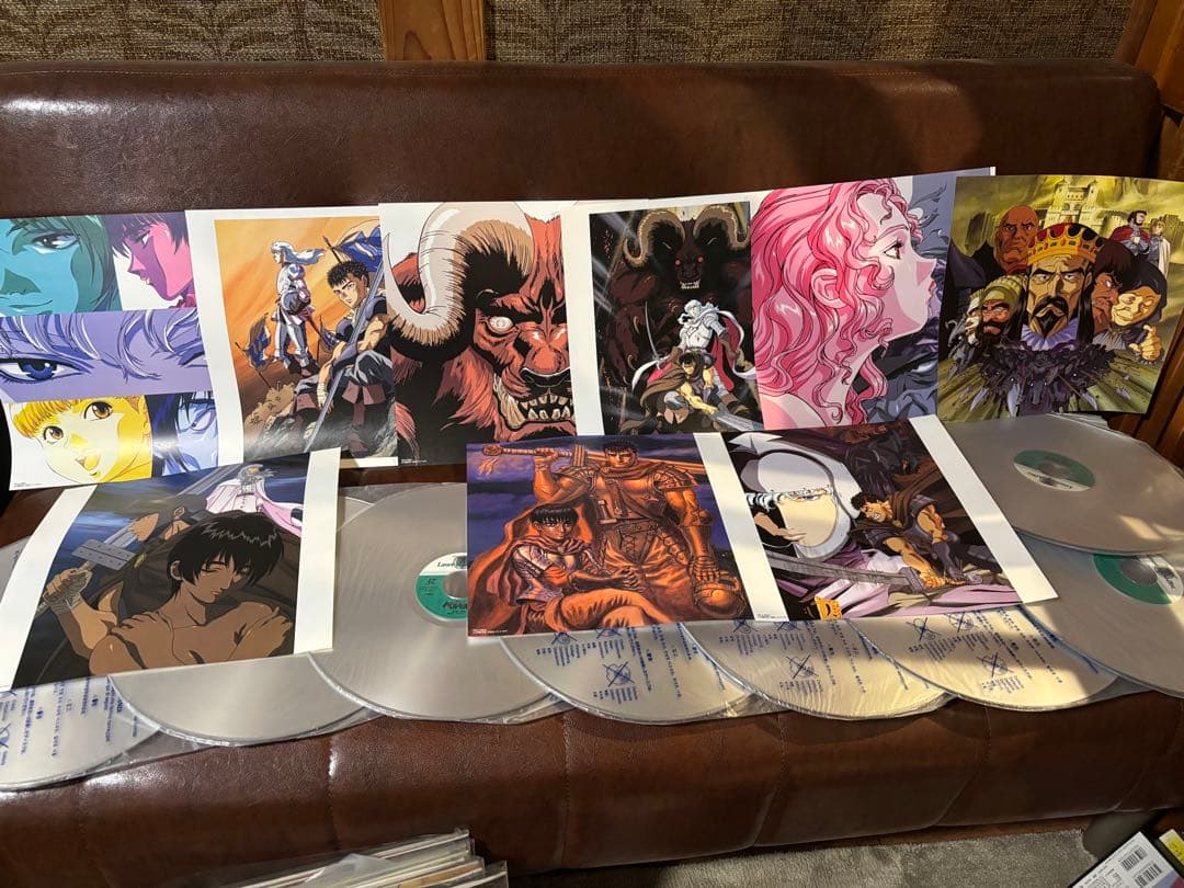 LD 9枚★剣風伝奇 ベルセルク 1～18話　設定資料＋ピンナップ＋帯 付