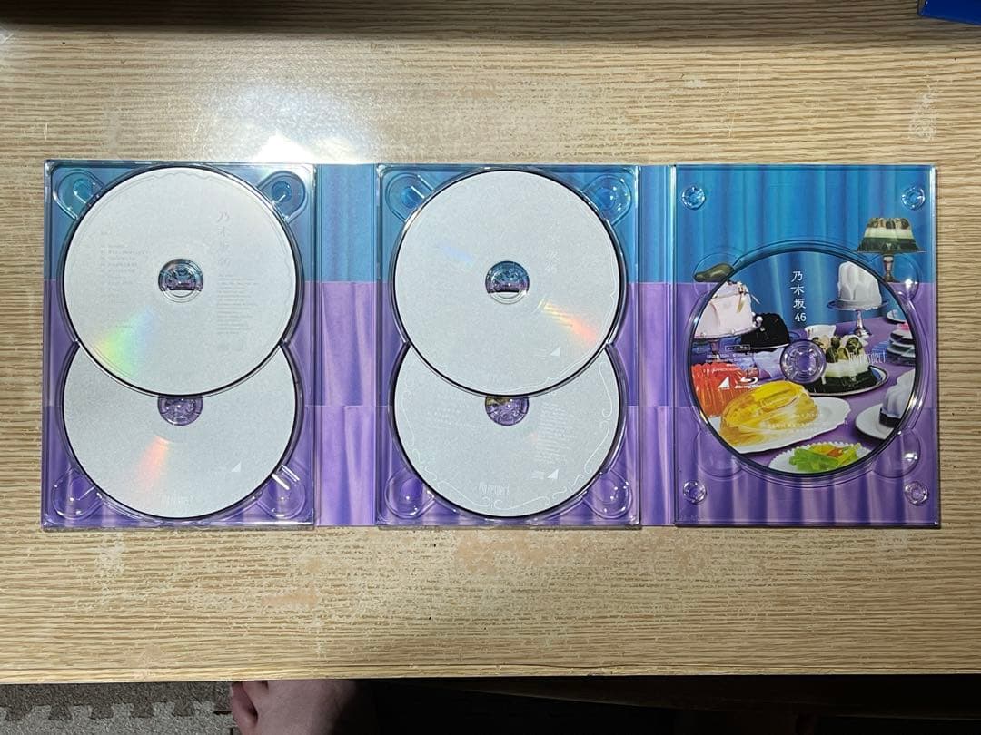 乃木坂46 5thアルバム　My respect 完全生産限定盤