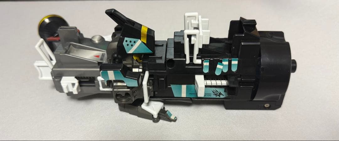 オメガバハムート　クラッシュビーダマン