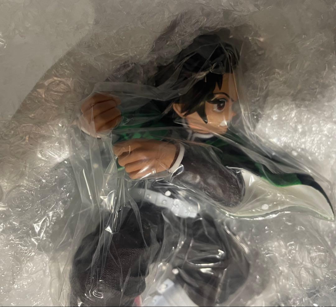 鬼滅の刃 竈門炭治郎 フィギュア 水の呼吸エフェクト ジオラマ 未使用