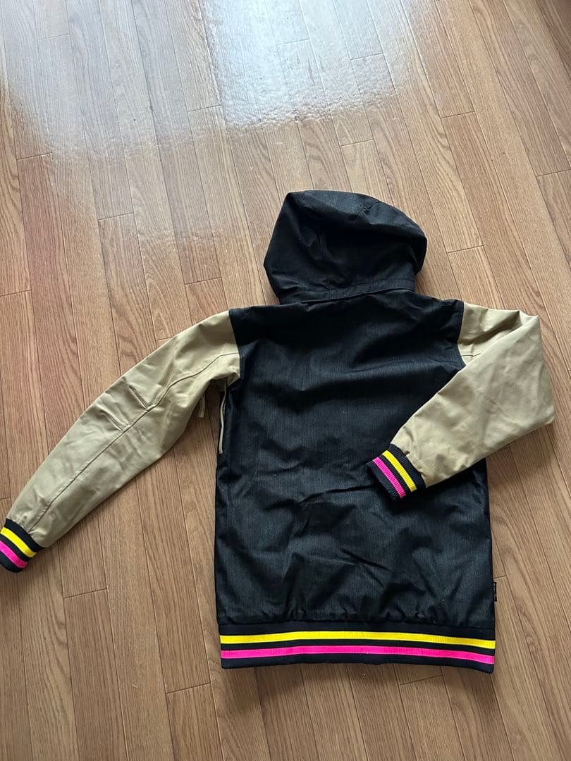 スノーボードウエア上・下　Sサイズ　小物セット