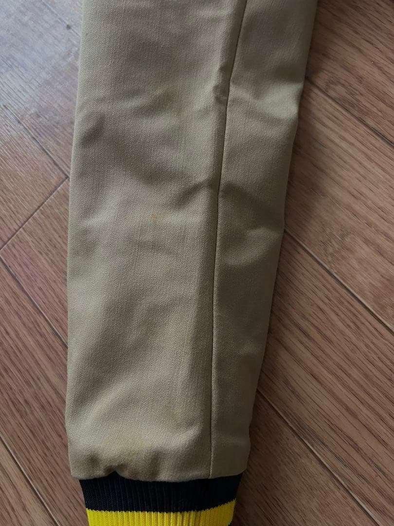 スノーボードウエア上・下　Sサイズ　小物セット