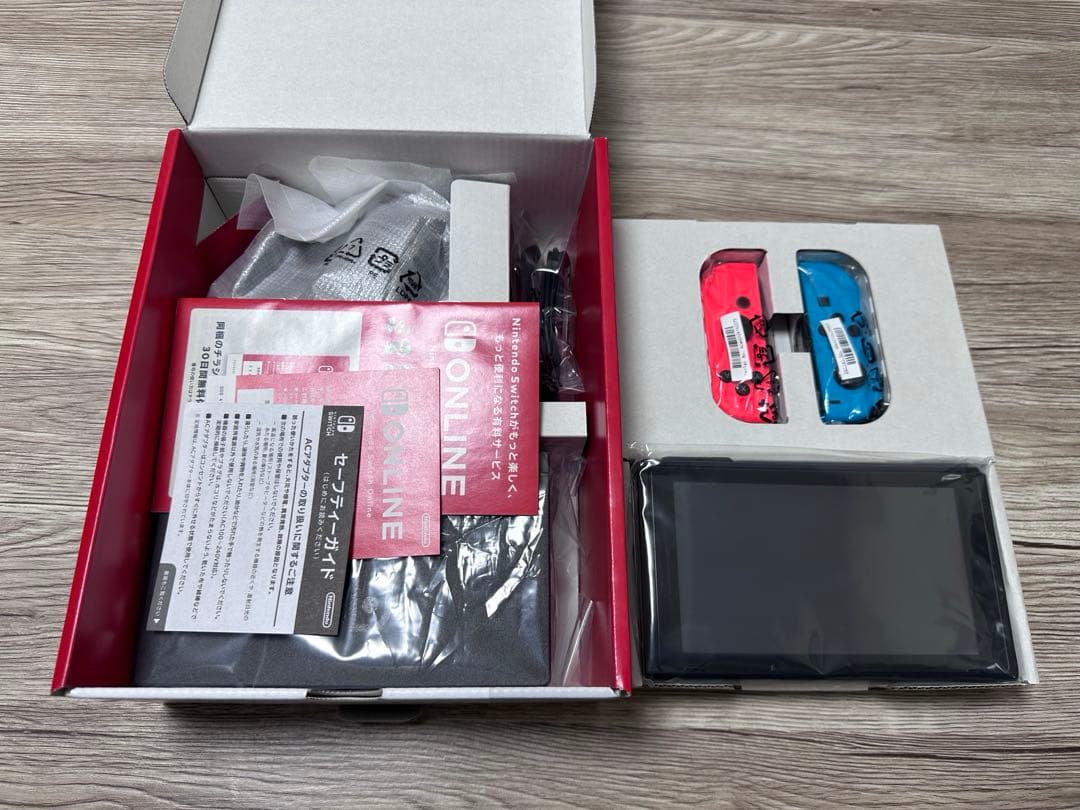 Nintendo Switch 本体 青赤 Joy-Con 画面保護グラス付