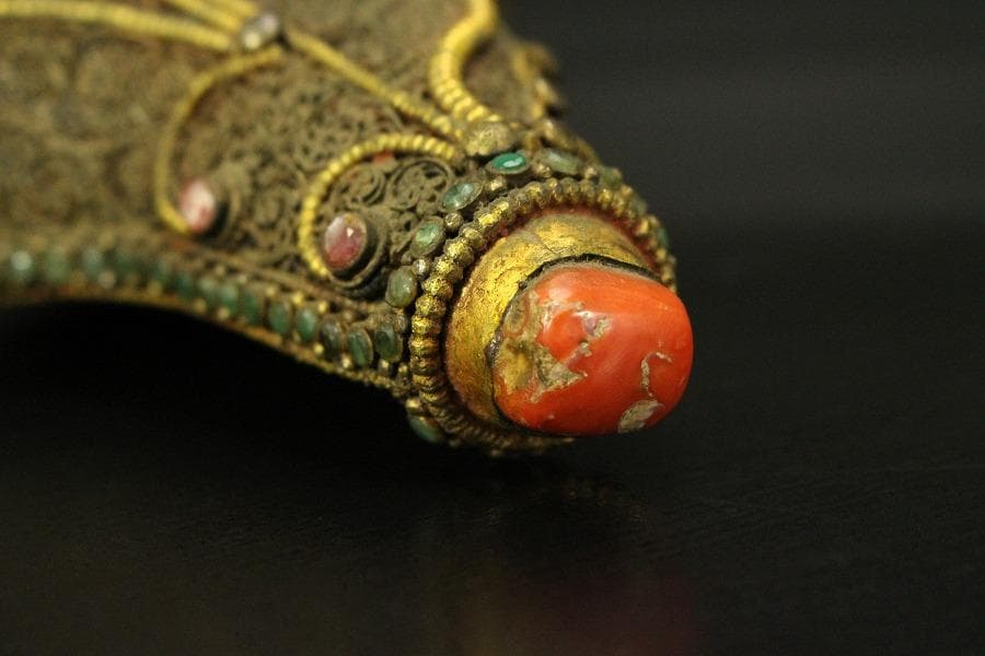 仏教美術 チベット 西蔵 蜜教 鍍金 宝石張 巻貝 法具全長18cm(A274)