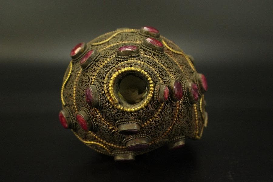 仏教美術 チベット 西蔵 蜜教 鍍金 宝石張 巻貝 法具全長18cm(A274)